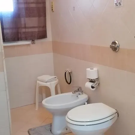 Maranzano Vacanze Casa Con Giardino 別荘 *
