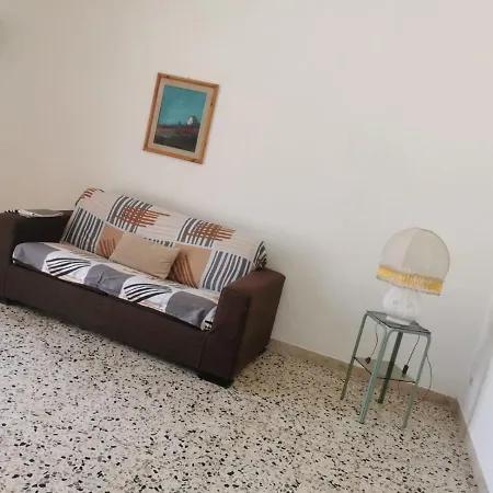 Maranzano Vacanze Casa Con Giardino Custonaci