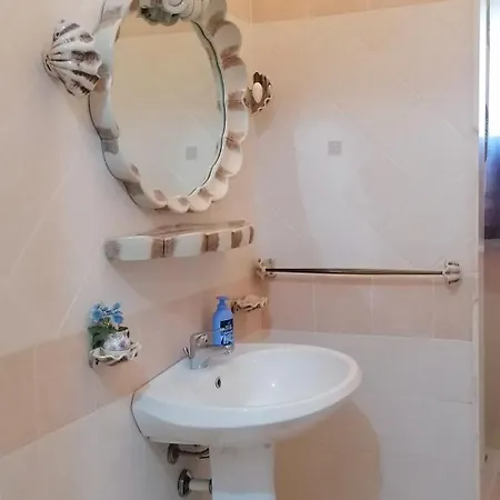 Дом отдыха Maranzano Vacanze Casa Con Giardino *